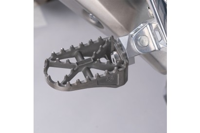 Để chân S-Wolf Honda NX500/CB500X